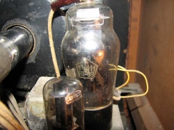 TV receiver G-411 lamp